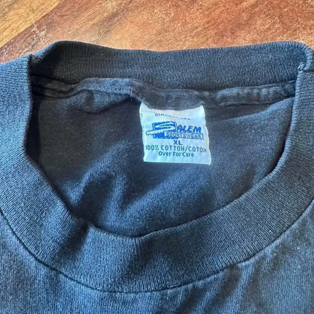 Vintage 1994 Salem Sportswear Vancouver Grizzlies NBA T-Shirt XL